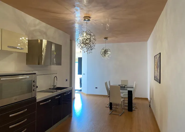 Lovely Seaview - 70m From Sarandë