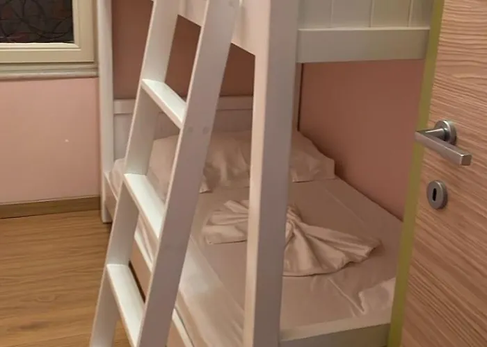 公寓 Lovely Seaview - 70m From